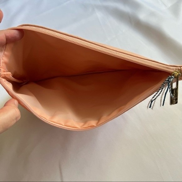 Tartan & Twine pink pouch - Picture 4 of 4